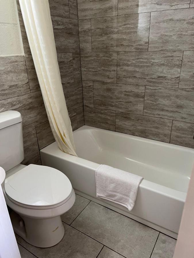 Ballinger Inn Ngoại thất bức ảnh